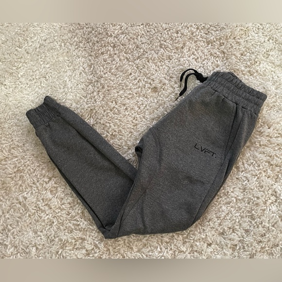 Live Fit Tech Joggers in charcoal grey Men’s XS - Picture 1 of 7
